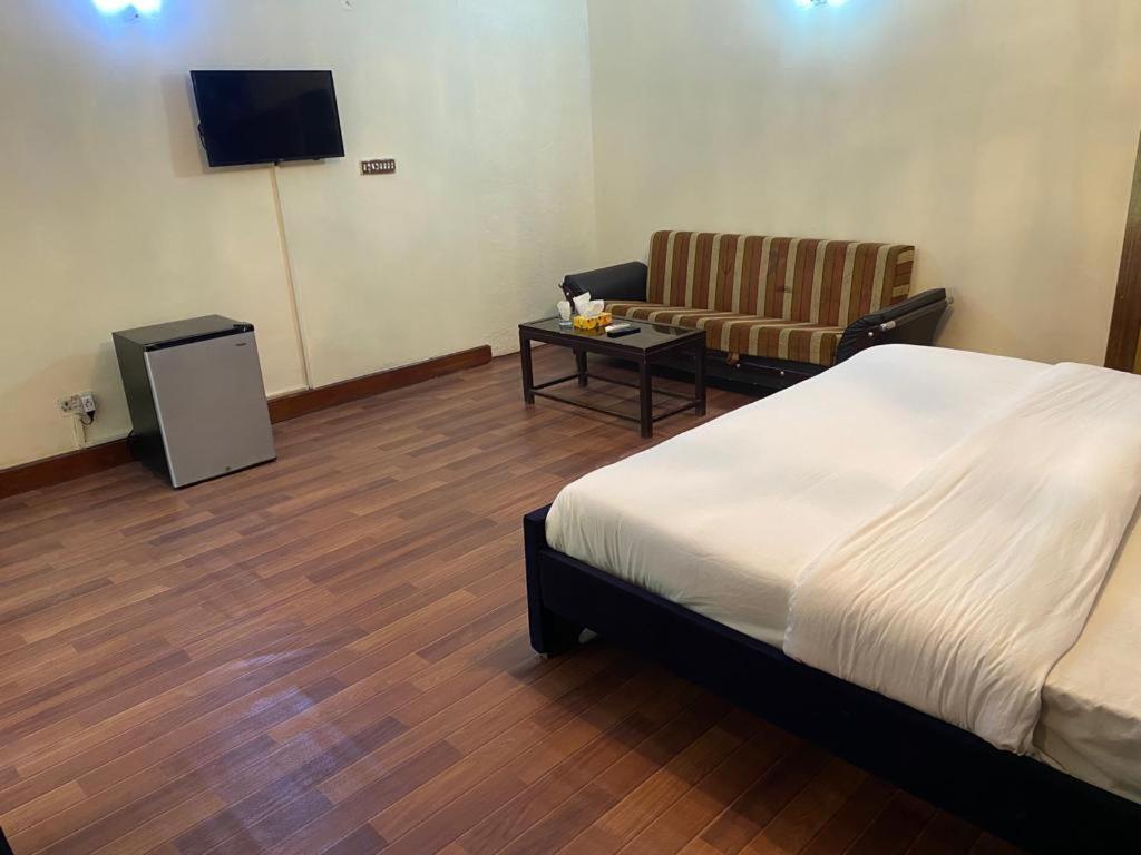 Imperial Guest House Islamabad Buitenkant foto