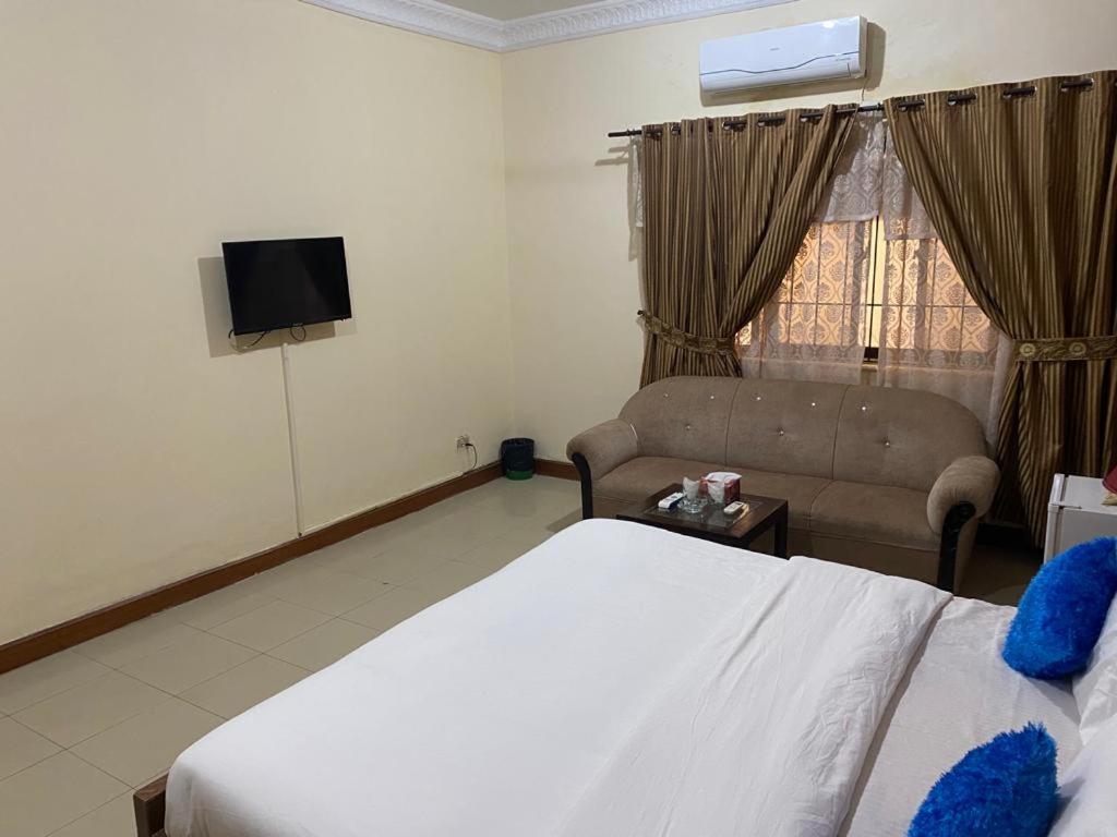 Imperial Guest House Islamabad Buitenkant foto