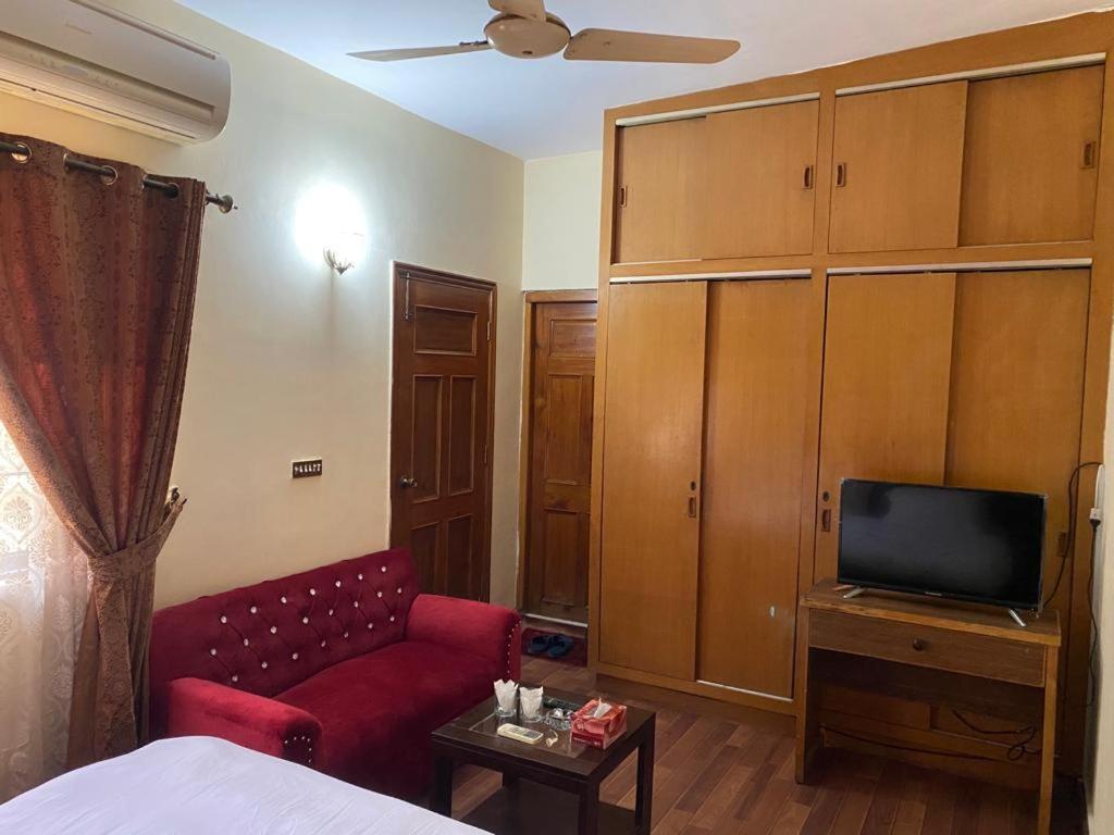 Imperial Guest House Islamabad Buitenkant foto